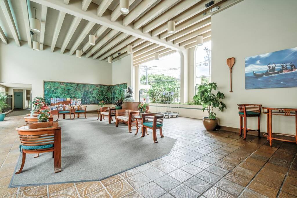 Newly Upgraded 1Br Unit Near Beach Max Of 5 Guests Kailua-Kona Luaran gambar